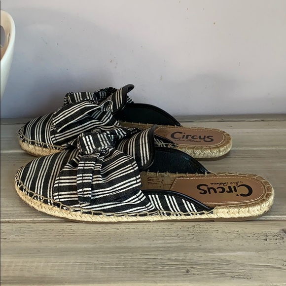 CIRCUS by Sam Edelman Lulu Slides - Picture 2 of 6